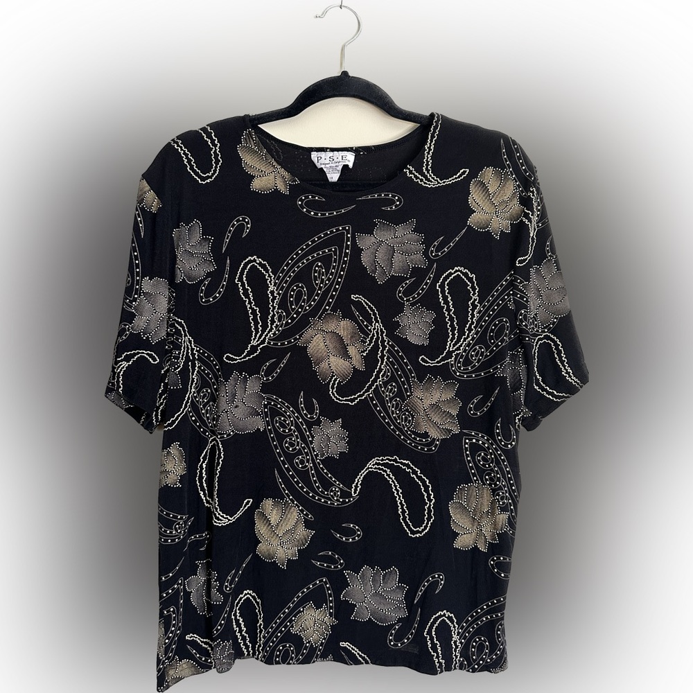 Women’s shirt